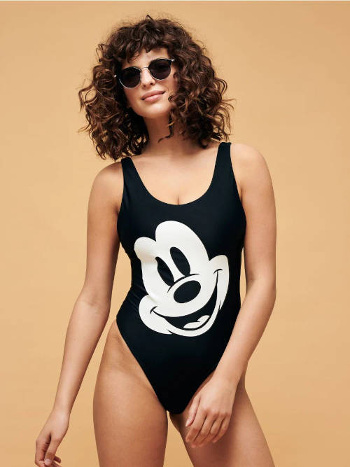Jednodílný model plavek s potiskem Mickey Mouse